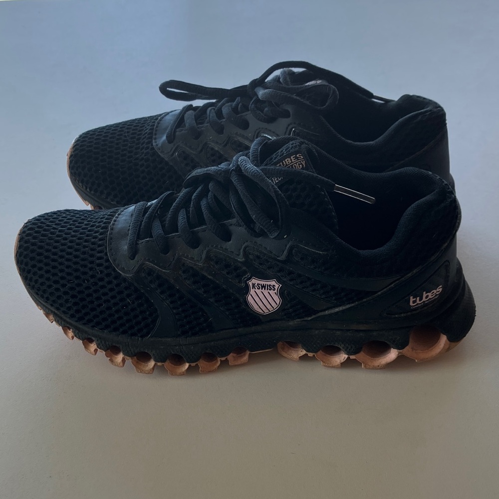 K-Swiss Tubes 200 Sneakers Black & Pink 2010 Original Release Women’s Size 6 - Picture 8 of 11